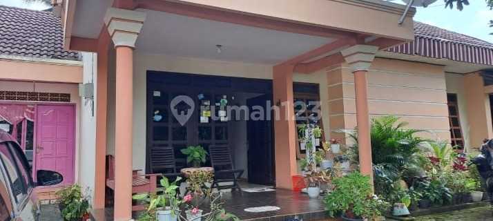 Rumah 2 Lantai Plus Gudang Siap Huni Di Ungaran 1