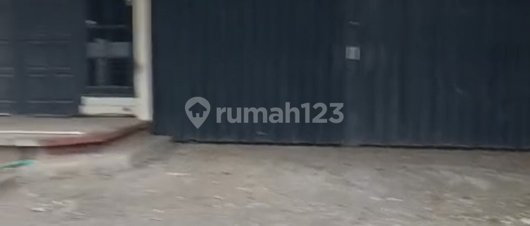 Rumah Di Kawasan Elite 1