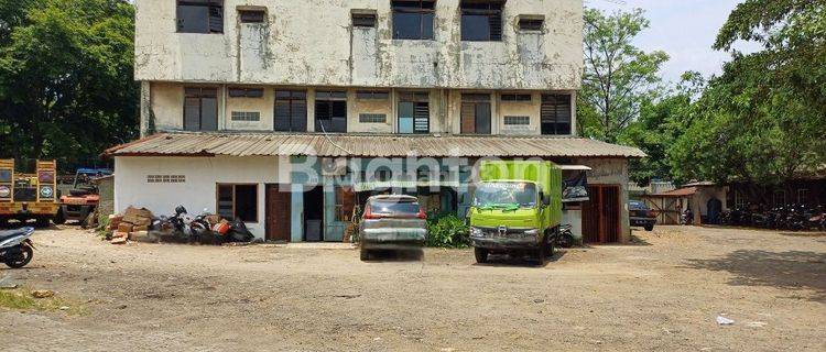 TANAH LUAS DAN BANGUNAN 3 RUKO STRATEGIS DI JALAN RAYA MAINROAD DEKAT GERBANG TOL MOHAMMAD TOHA KOTA BANDUNG 1