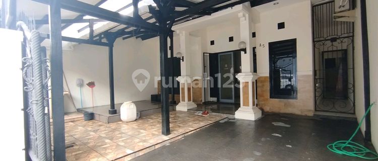 Turun Harga ! Rumah Bagus di Menoreh, Sampangan. Cocok untuk Hunian, Hanya 150 M ke Jalan Raya. 1