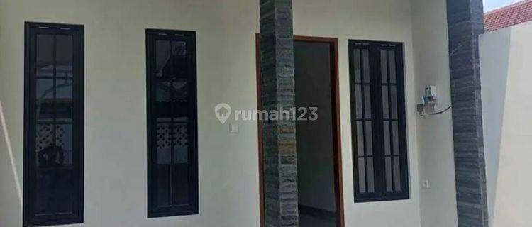 Dijual Rumah Kualitas Villa Di Sidakarya 1