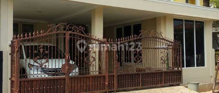 Rumah Bagus Di Puspitaloka Bsd Dekat Pasar Modern Bsd  1