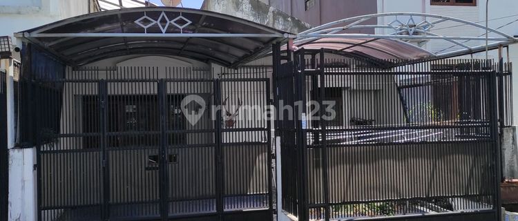Rumah Bagus Di Taman Alfa Indah Joglo Jakbar Tanah Luas Murah 1