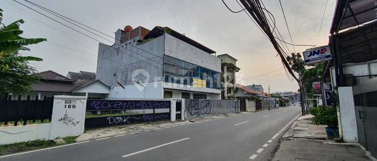 Strategic Shop House for Sale on Kemanggisan Raya, Palmerah, West Jakarta 1