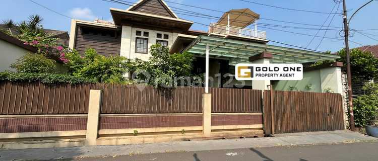 Rumah Mewah Swimming Pool Di Veteran Jl Kesehatan Jakarta Selatan 1