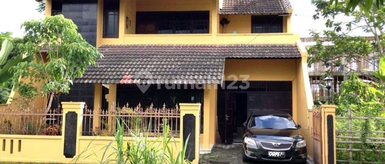 Rumah Di Kawasan Premium Jogja Utara, Vintage, Besar, Kokoh, Minim Renovasi, Nasional, Bisa Untuk Hunian Keluarga Dan Rumah Komersil Rumah di Jl. Kaliurang, Kentungan, Condongcatur, Kec. Depok, Kabupaten Sleman, Daerah Istimewa Yogyakarta, Mlati SHM Butuh 1