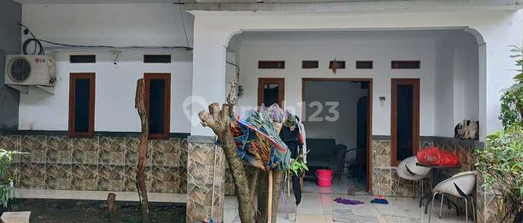 Rumah Butuh Minim Renovasi SHM Kebagusan, Jakarta Selatan 1
