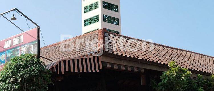 Restoran Legend Di Tengah Kota Sukoharjo 1