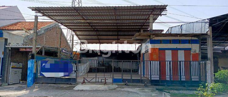 TEMPAT LUAS BERATAP  UNTUK BENGKEL, CUCI MOBIL DIPINGGIR JALAN BESAR 1
