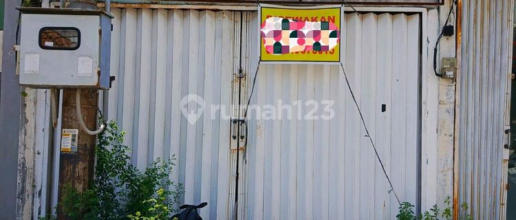 Multi-functional House, Can Be Used as a Shop House, Restaurant, Residence, Etc. 1