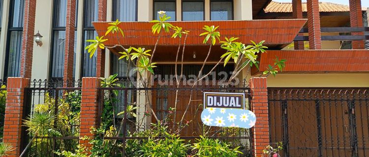 2-Story House, Beautiful, Attractive, Lovely, Flood-Free For Large Family 1