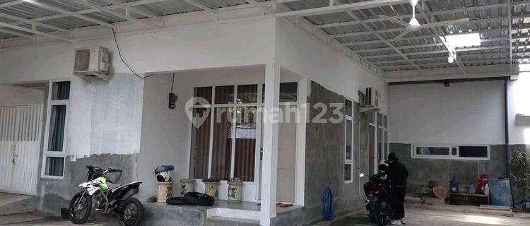 Rumah Bangunan Baru Bisa Untuk Kantoran Ditengah Kota Semarang 1