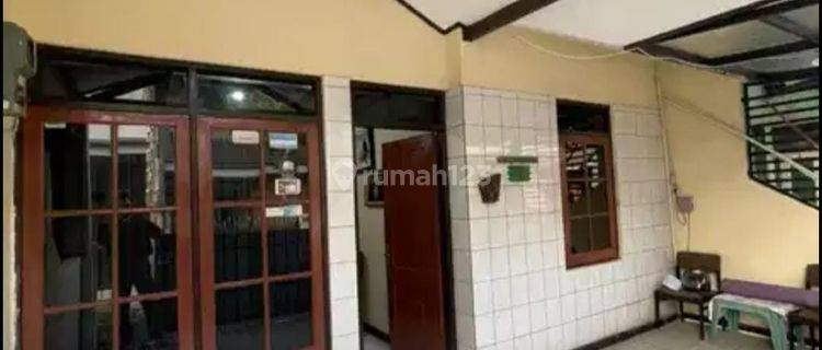 Rumah Nyaman Minimalis 2 Lantai Siap Huni di Riung Bandung 1