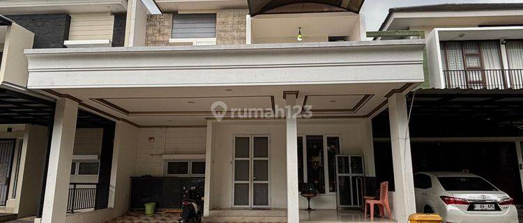 Disewakan Rumah Grand Wisata 2 Lantai Siap Huni, 4 Kamar Tidur, Keamanan 24 Jam, Bebas Banjir, Akses Langsung Tol Tambun Grand Wisata Bekasi 1