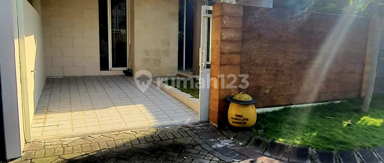 Rumah Siap Huni 3 Kamar Tidur Dekat Pintu Tol Sawojajar 1