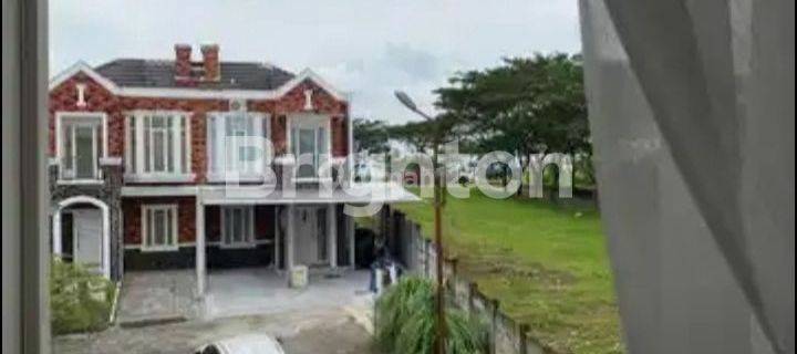 Rumah mewah semi furnish Dekat Bandara Apt pranoto 1