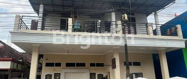 Rumah dan Kos kosan Dua lantai Dekat Kampus UNMUL 1