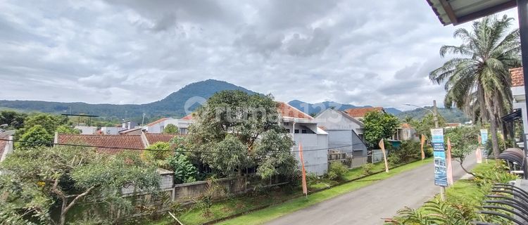 Balinese Style House Semi Furnished with Mezzanine Mountain View Pancar Sentul City, Bogor 1