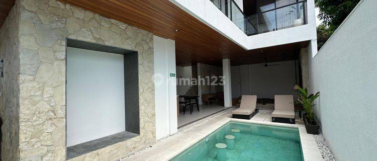 Dijual Villa Di Seminyak 1