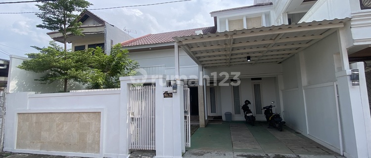 Rent Wahidin House Cirebon City Fully Furnished 1