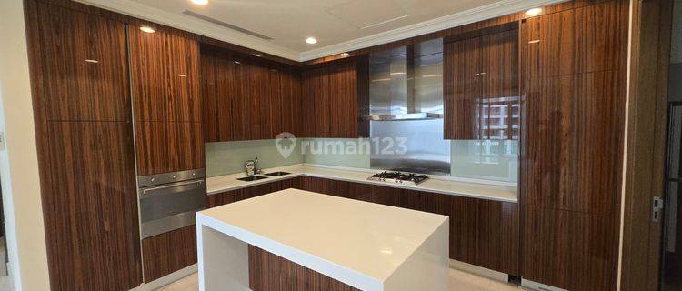 Apartemen Luxury Botanica Semi Furnish di Jakarta Selatan 1