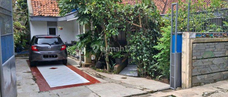 Dijual Rumah Asri Siap Huni Kolonel Masturi  Bandung  1