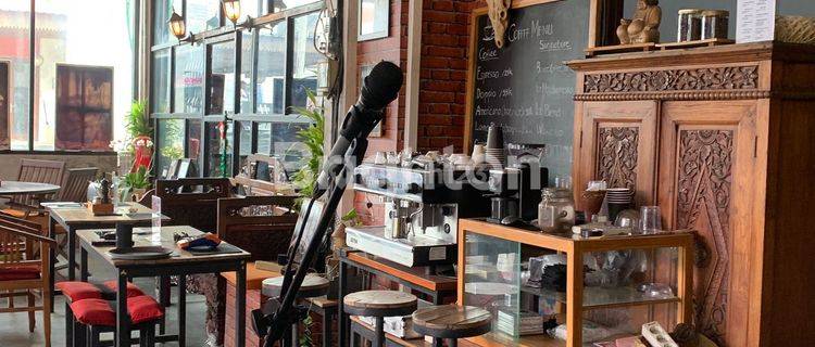 Jual/Sewa Restoran Lounge and Bar Kerobokan Yang Masih beroperasi 1