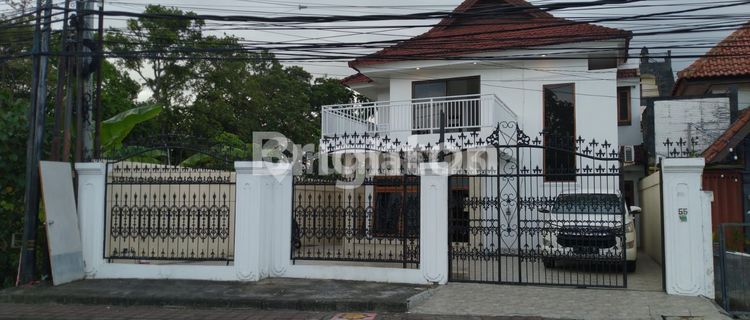 HOUSE LOCATION IN KUNTI SUITABLE FOR A CAFE OR RESTAURANT 1