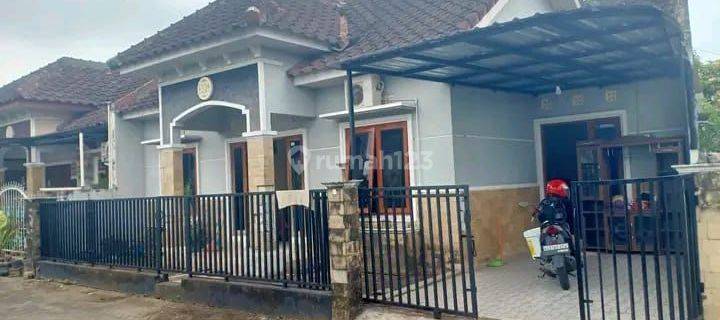 Rumah Hook One Gate Strategis Dekat Wirobrajan  1