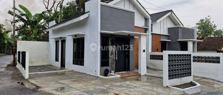 Rumah Baru Bergaya Modern Di Klaci Godean 1