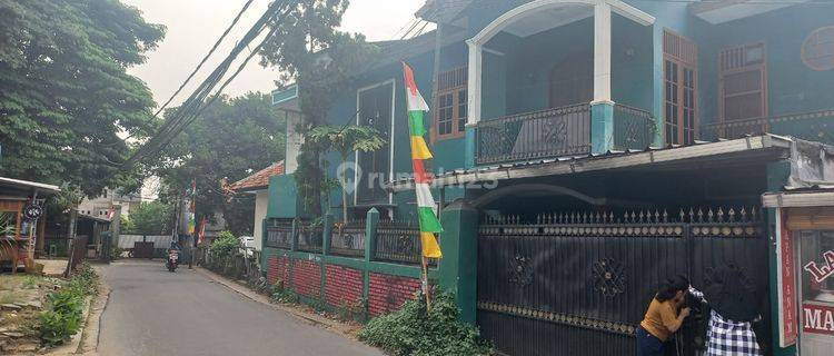 Rumah Lama 2 Lantai Selangkah Ke Villa Cinere Mas  1