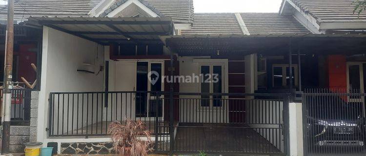 Rumah Siap Huni Dalam Perumahan Dengan Fasilitas Lengkap 1