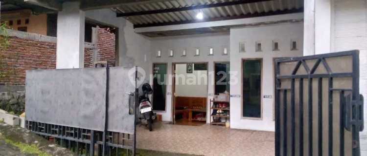 Dijual Rumah Lokasi Dewi Sartika Timur Sampangan Semarang 1