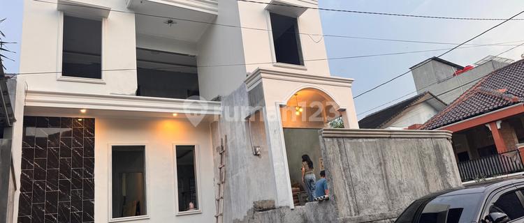 Rumah Mewah Manyaran Semarang Barat Bebas Banjir 1