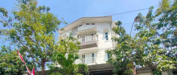 For Sale, Active Boarding House (Female Boarding)Jl. Kenconowungupuri Anjasmorosemarang 1