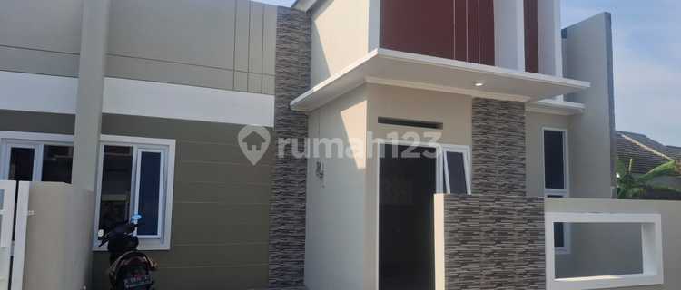 For Sale New House Tlogomulyo Near Woltermonginsidi Pedurungan Semarang 1