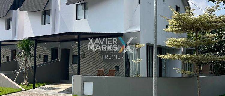 Dijual Rumah Hook Karya Andra Martin Araya Siap Huni  Furnished Bagus HGB - Hak Guna Bangun di Artierre, Araya 1