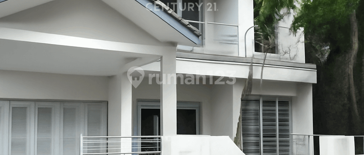 Rumah 2 Lt Luas 250 M Disewakan 50 Jt Per Thn 1