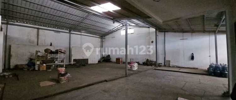 Disewakan Gudang Dan Ruang Usaha Cimindi 1