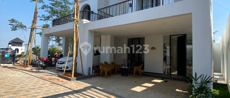 2-Story House Promo Price 1