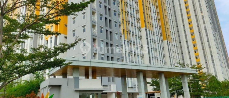 Ready-to-occupy Furnished Springlake Studio Apartment at Summarecon Bekasi 1
