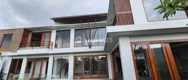 Dijual Villa 4 Kamar View Sawah Di Batu Mejan Canggu Cn 1