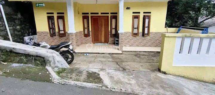 Dijual Cepat Rumah Murah Pinggir Jalan 1