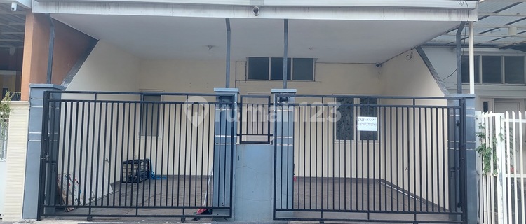 FOR RENT SEMI-FURNISHED HOUSE IN GREEN MANSION RESIDENCE 1