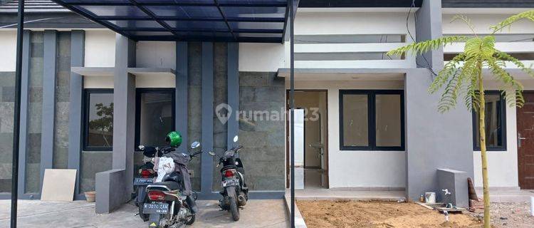 DIJUAL RUMAH DI WOODVILLE CLUSTER ADLER 1