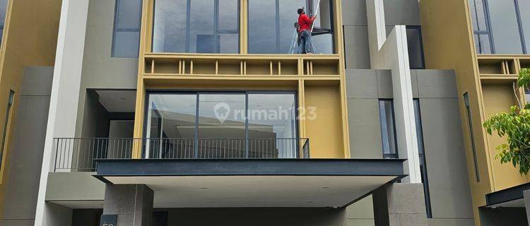 Disewakan Cepat Rumah Mewah di Cluster Enchante BSD City 1