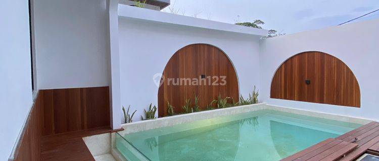 Villa Baru Siap Huni Desain Ala Santorini 1