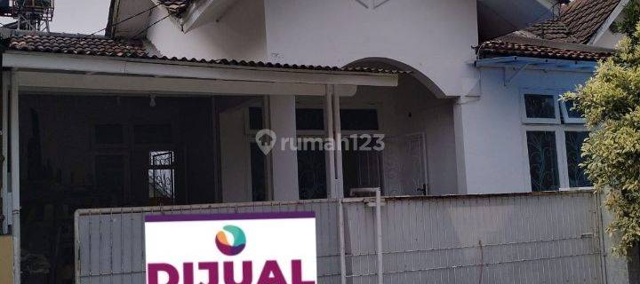 Rumah Bagus Siap Huni Strategis SHM di Galaxy Bekasi 1