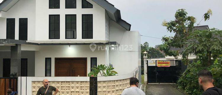 Rumah 1,5 Lantai View Gunung Merbabu Salatiga 1