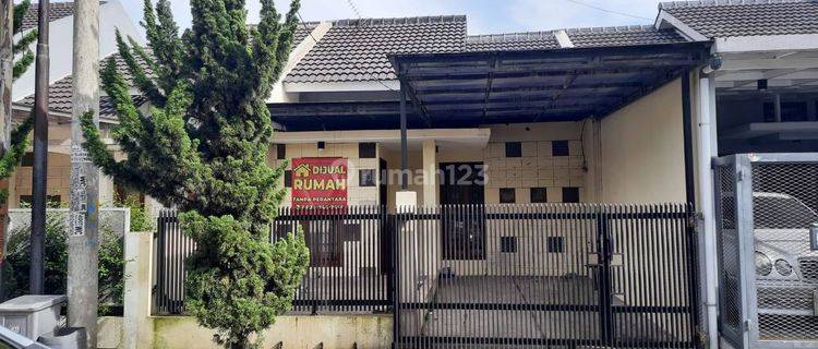 Rumah Bagus Siap Huni Semi Furnished SHM di Gede Bage, Bandung 1